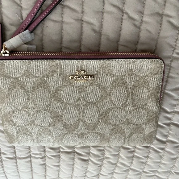 NWT- Coach Keith Haring 7 piece tote set- Firm! - Picture 14 of 16